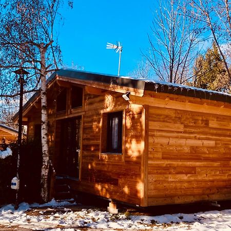 Camping L'Enclave Mobil-Home Estavar Kültér fotó
