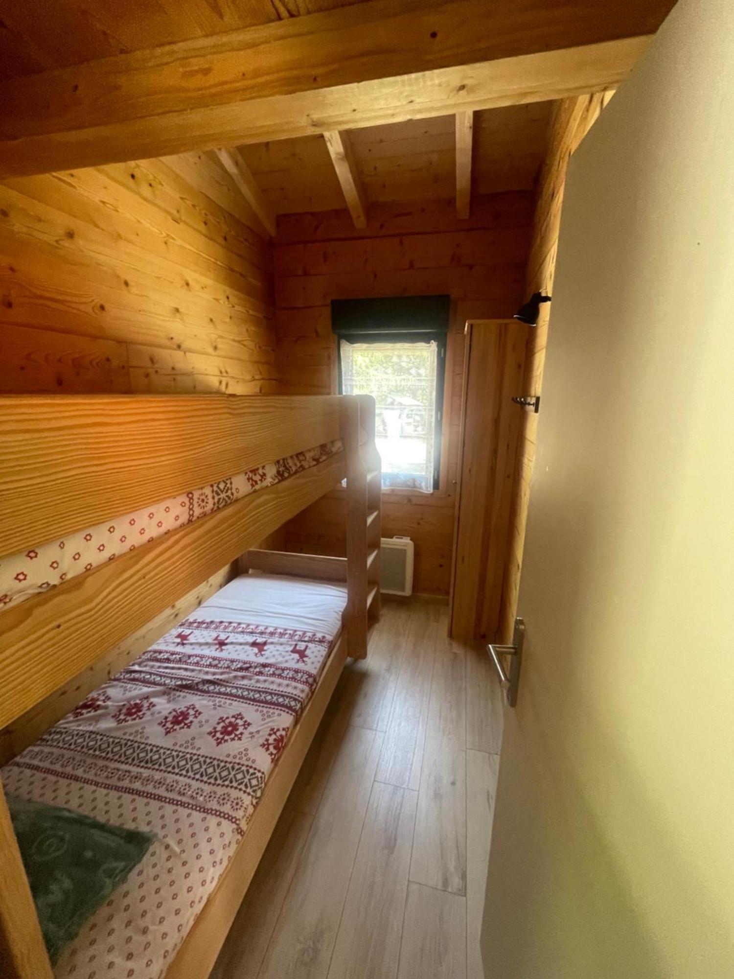 Camping L'Enclave Mobil-Home Estavar Kültér fotó