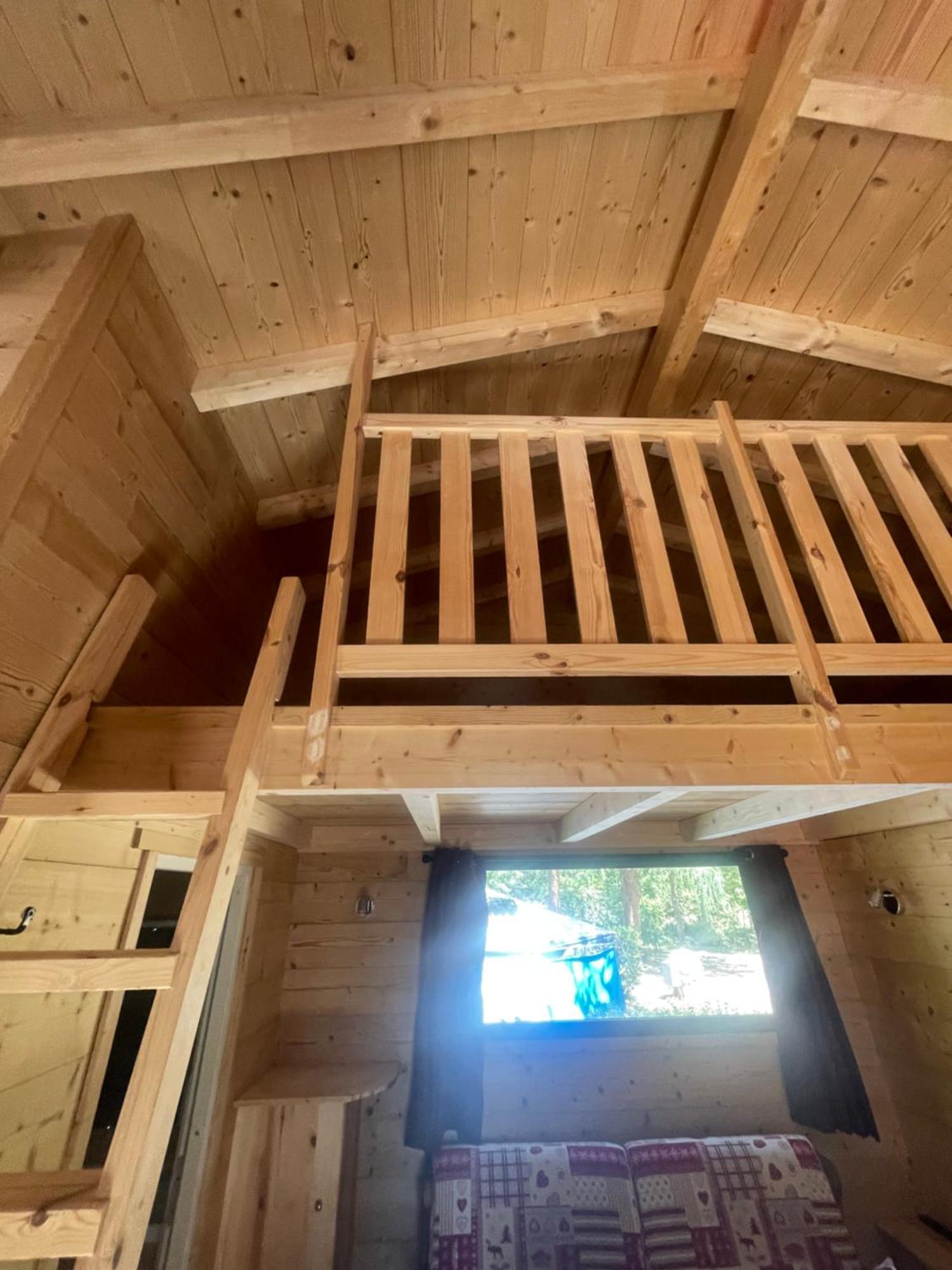 Camping L'Enclave Mobil-Home Estavar Kültér fotó