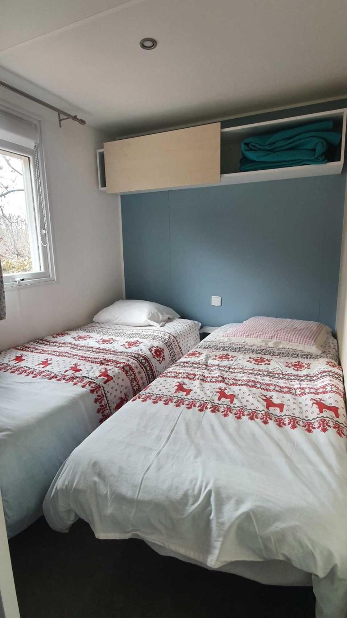 Camping L'Enclave Mobil-Home Estavar Kültér fotó