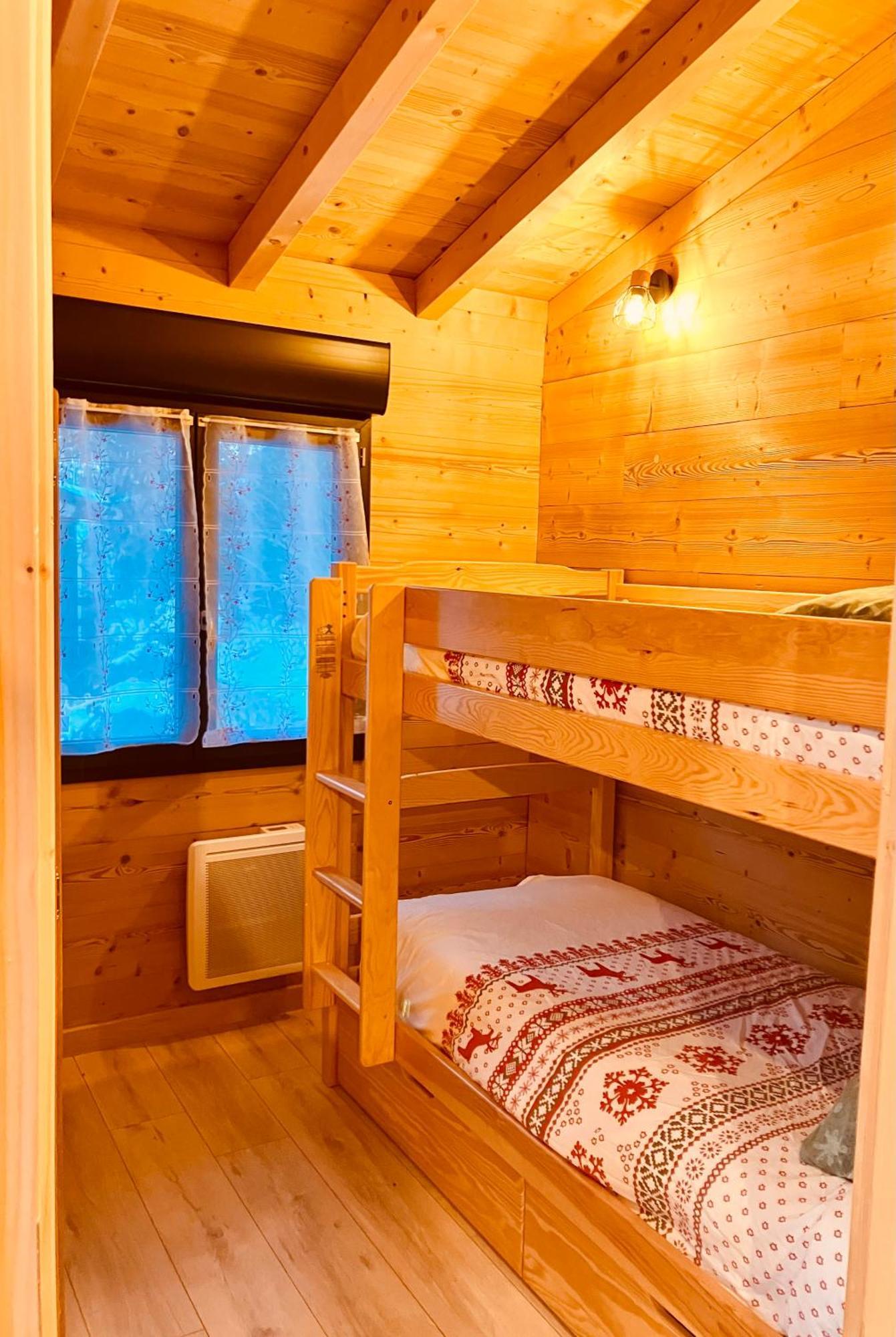 Camping L'Enclave Mobil-Home Estavar Kültér fotó